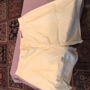Men’s shorts pale yellow - so great for July!